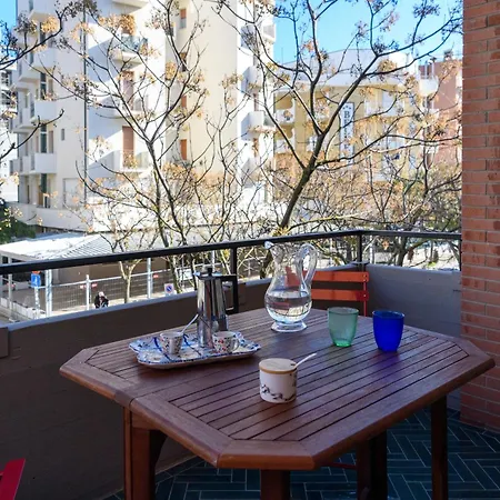 Guesthost - Trieste 153 Cozy Balcony Апартаменты Пезаро