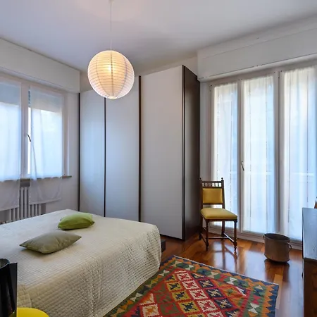 Guesthost - Trieste 153 Cozy Balcony Апартаменты Пезаро