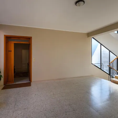 Guesthost - Trieste 153 Cozy Balcony Апартаменты Пезаро