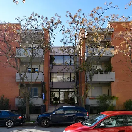 Guesthost - Trieste 153 Cozy Balcony *