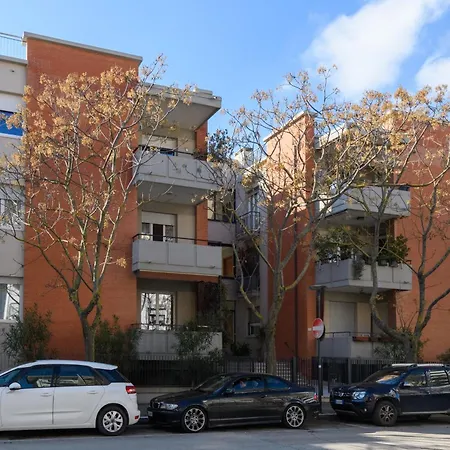 Guesthost - Trieste 153 Cozy Balcony *