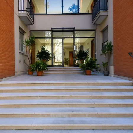 Guesthost - Trieste 153 Cozy Balcony *