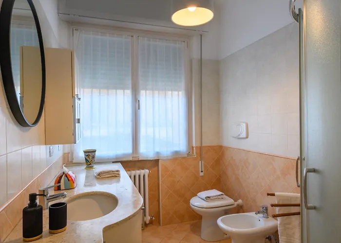 Guesthost - Trieste 153 Cozy Balcony