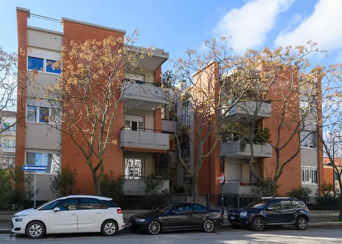 Guesthost - Trieste 153 Cozy Balcony *